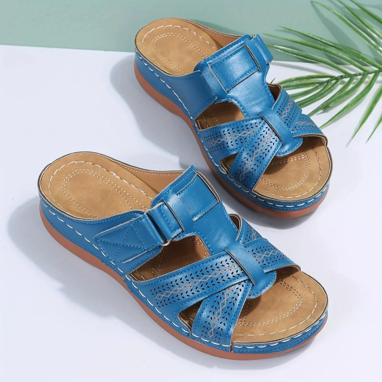Women’s Comfortable Striped Fisherman Sandals – Arch Support, Lightweight Peep Toe Summer Slippers (3–5cm Heel)
