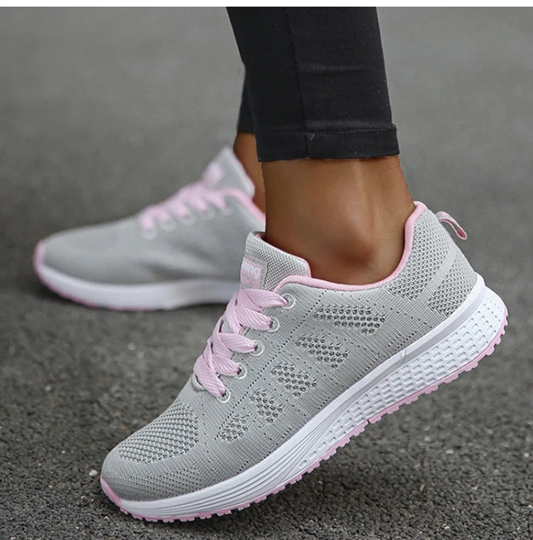 Women’s Breathable Mesh Running Sneakers – Lightweight Lace-Up Vulcanized Outdoor Walking Shoes for Women