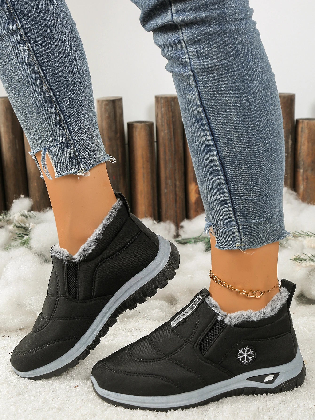 Women’s Lightweight Fleece-Lined Ankle Snow Boots – Soft Sole Slip-On Winter Casual Boots