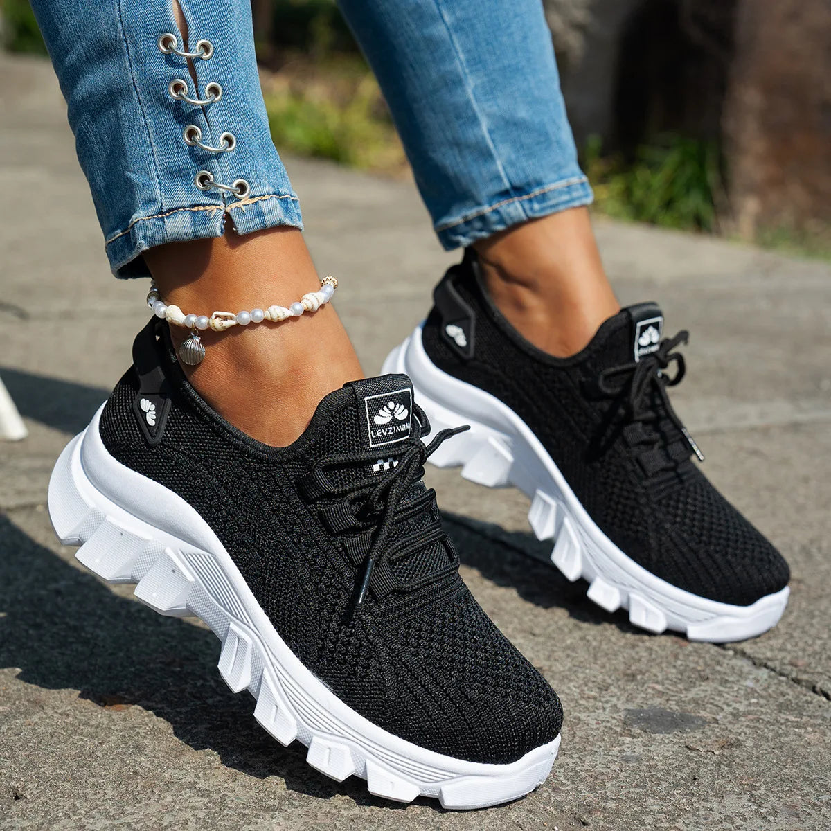 Women’s Lightweight Breathable Mesh Slip-On Walking Shoes – Plus Size Comfort Non-Slip Flat Sole Casual Spring Sneakers