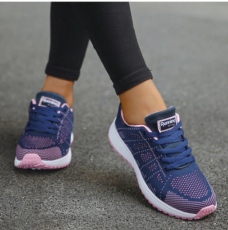 Women’s Breathable Mesh Running Sneakers – Lightweight Lace-Up Vulcanized Outdoor Walking Shoes for Women