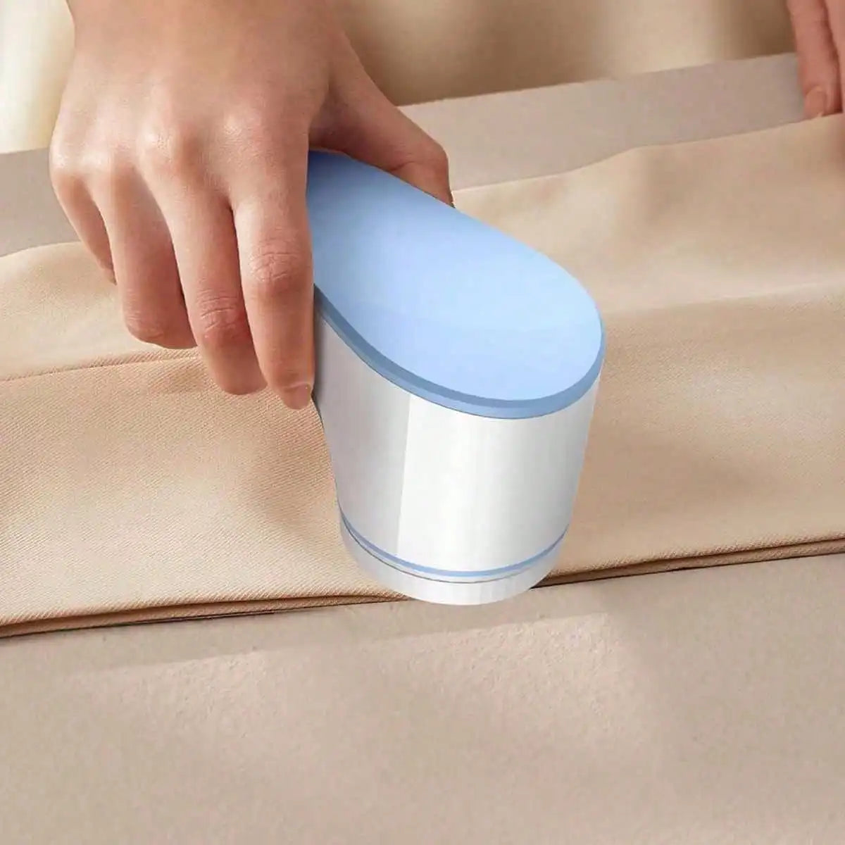 Electric Fabric Shaver & Lint Remover – Portable Hair Ball Trimmer for Clothes & Upholstery
