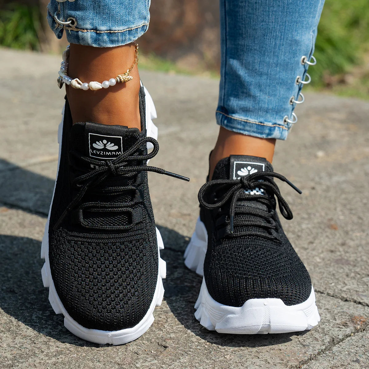 Women’s Lightweight Breathable Mesh Slip-On Walking Shoes – Plus Size Comfort Non-Slip Flat Sole Casual Spring Sneakers