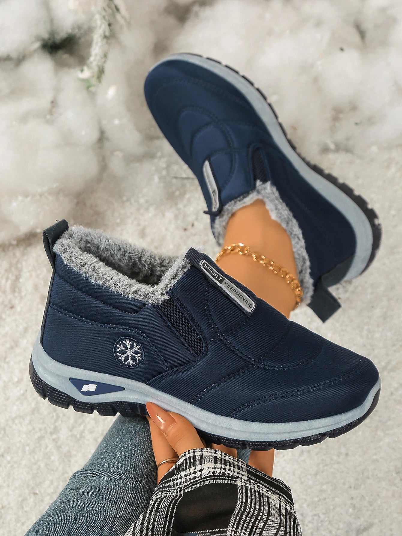 Women’s Lightweight Fleece-Lined Ankle Snow Boots – Soft Sole Slip-On Winter Casual Boots