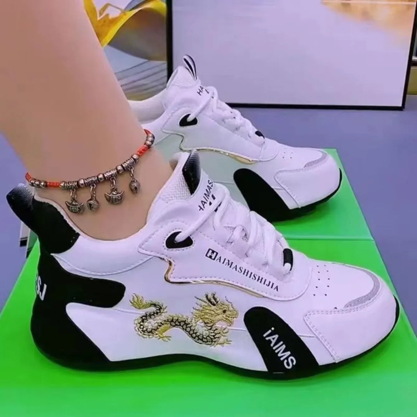 Women’s Designer PU Leather Platform Sneakers – Lightweight Breathable Lace-Up Casual Sports Shoes for Spring & Autumn