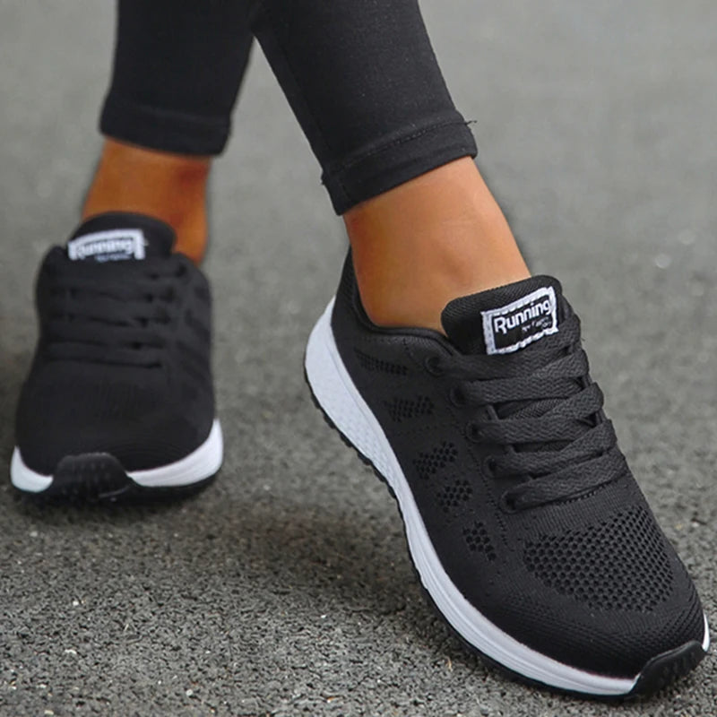 Women’s Breathable Mesh Running Sneakers – Lightweight Lace-Up Vulcanized Outdoor Walking Shoes for Women