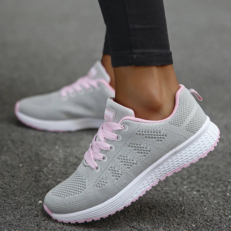 Women’s Breathable Mesh Running Sneakers – Lightweight Lace-Up Vulcanized Outdoor Walking Shoes for Women