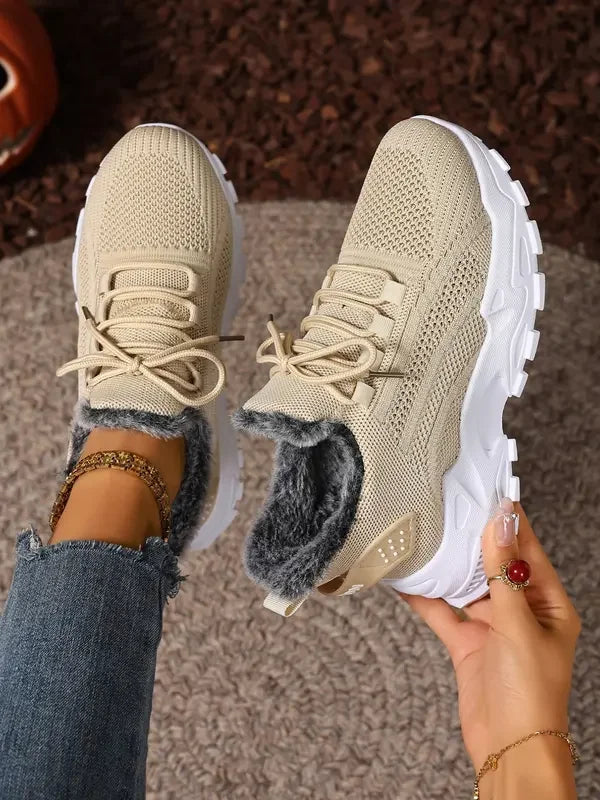 Women’s Winter Sports Shoes – Non-Slip Lace-Up Breathable Mesh Dad Sneakers with Plush Shearling Lining