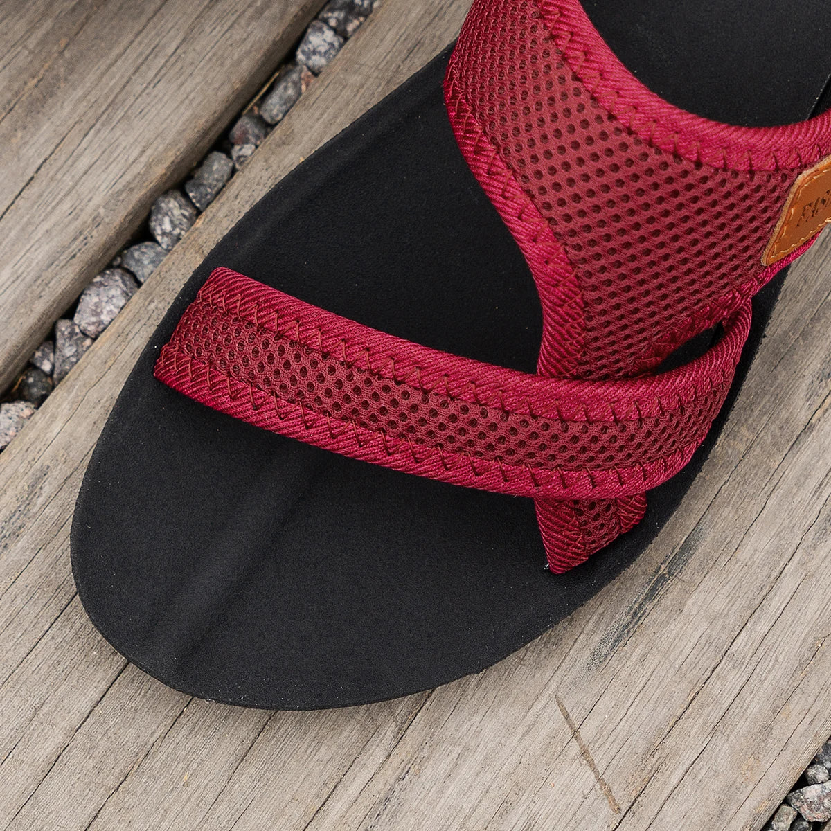 Fashionable Women’s Breathable Mesh Sports Sandals – Comfortable Flat Casual Indoor & Outdoor Wear