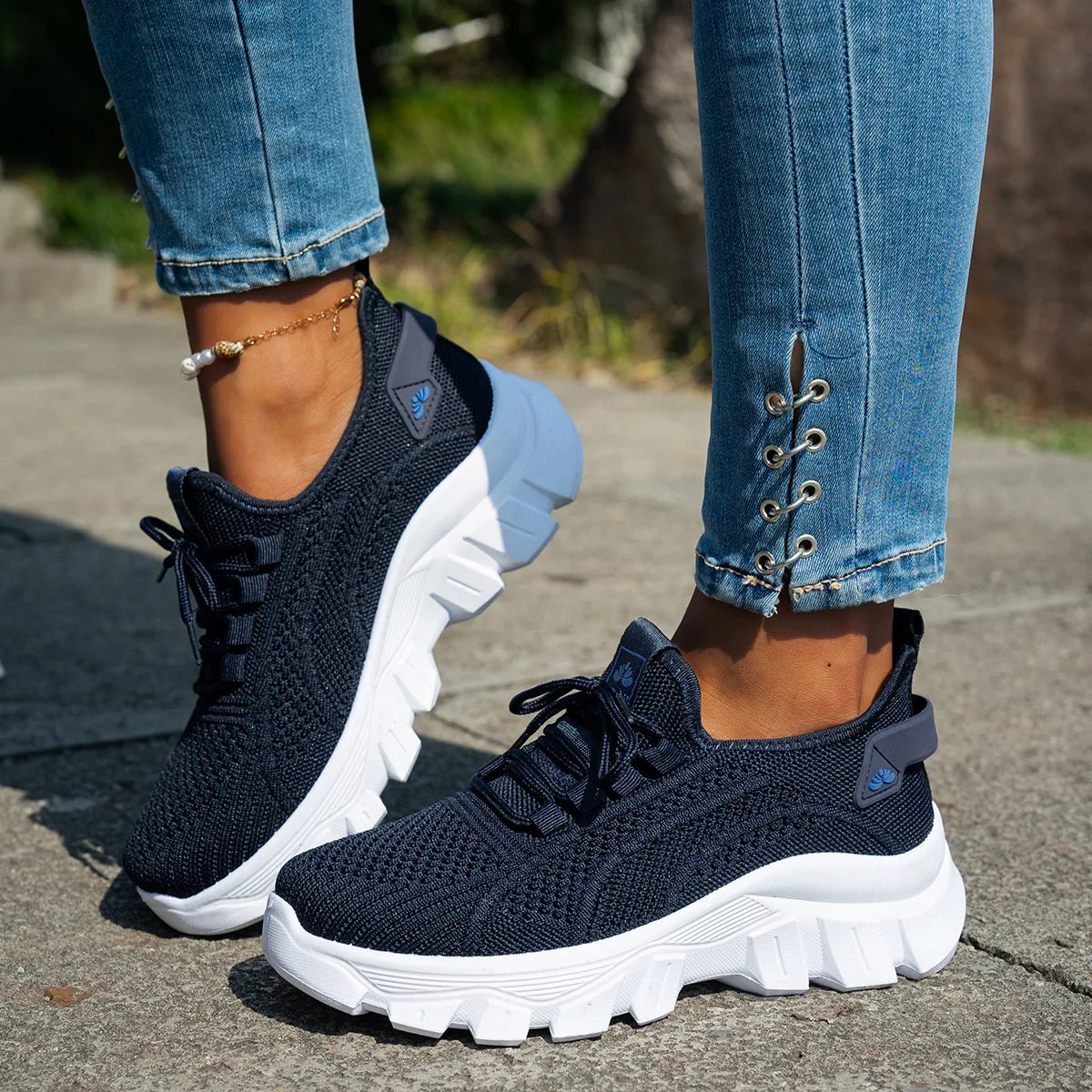 Women’s Lightweight Breathable Mesh Slip-On Walking Shoes – Plus Size Comfort Non-Slip Flat Sole Casual Spring Sneakers
