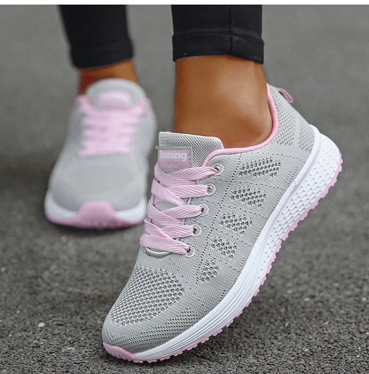 Women’s Breathable Mesh Running Sneakers – Lightweight Lace-Up Vulcanized Outdoor Walking Shoes for Women