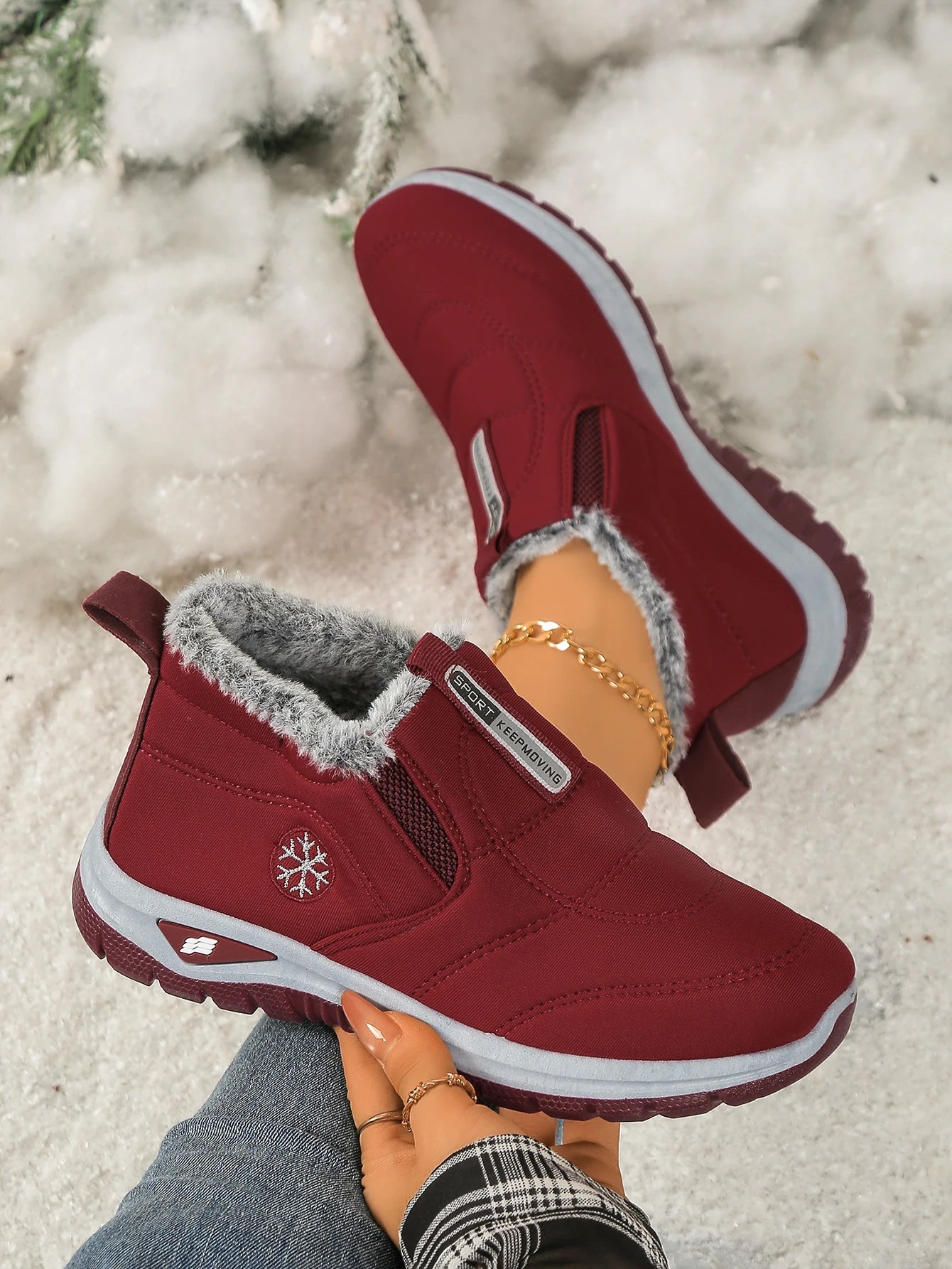 Women’s Lightweight Fleece-Lined Ankle Snow Boots – Soft Sole Slip-On Winter Casual Boots